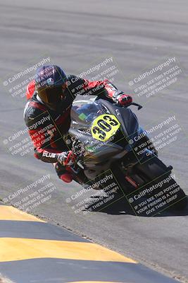 media/Oct-01-2023-SoCal Trackdays (Sun) [[4c570cc352]]/Bowl (1020am)/